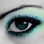 maquillage-yeux-bleu-vert